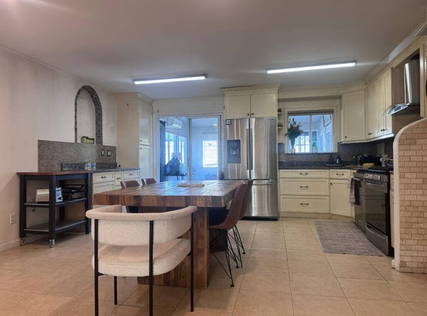 2115 E 70, Brooklyn, NY 11234