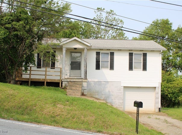 67477 Willow Grove Road, St Clairsville, OH 43950