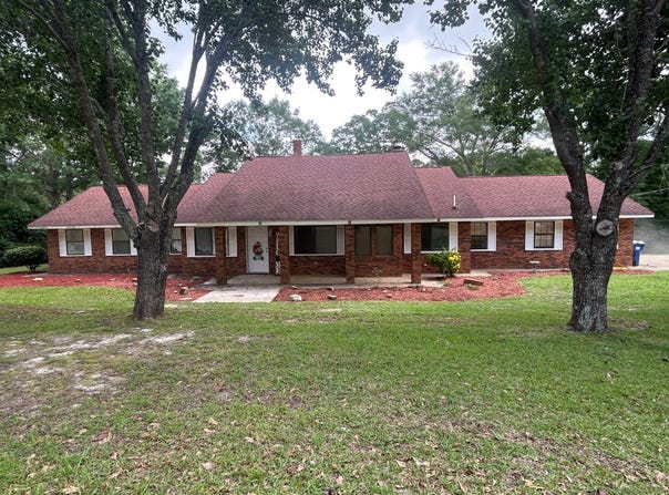 1340  Georgiana Highway, Brantley, AL 36009