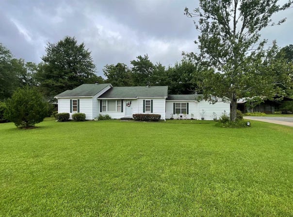 630 S Lee Street, Hampton, AR 71744
