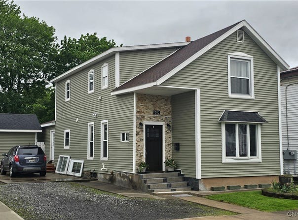 1202 Mary Street, Utica, NY 13501