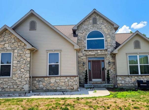433 EAGLEVIEW Drive, MOHRSVILLE, PA 19541