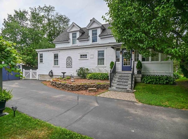 32 River Road, Lebanon, ME 04027