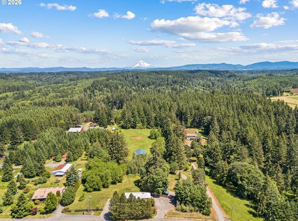23380 SE HOWLETT Rd, EagleCreek, OR 97022
