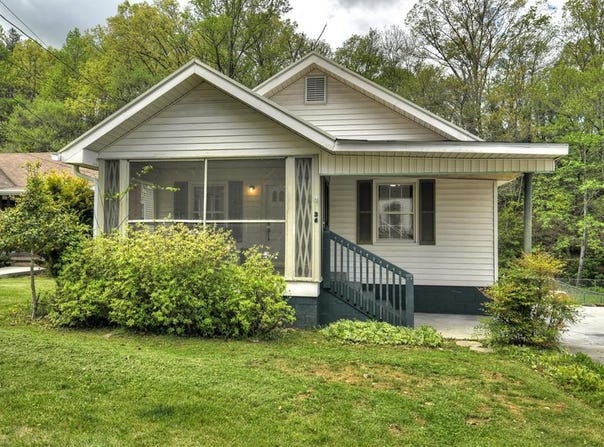 26 Hillcrest Drive, McCaysville, GA 30555