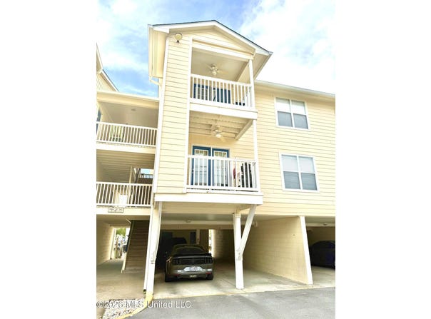 2421 Beachview Drive lot: B5, Ocean Springs, MS 39564