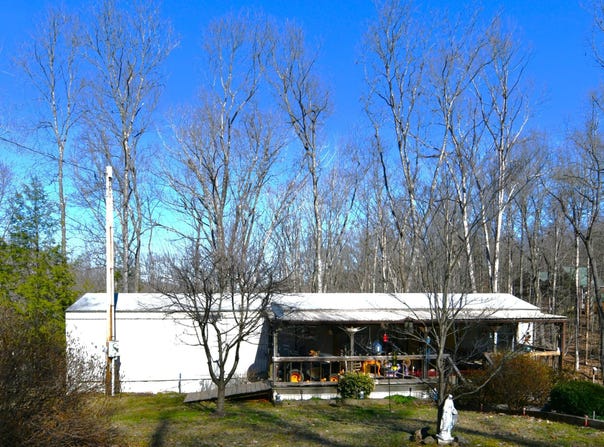 147 Bentley Circle, Wellington, KY 40387