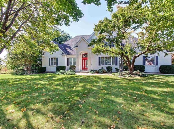 1536 WELLINGTON Court, Quincy, IL 62305