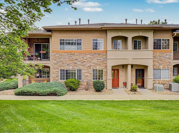 1703 Whitehall Dr, Longmont, CO 80504