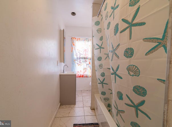415 E MAIN STREET, MILLVILLE, NJ 08332
