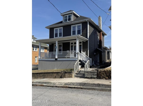 611 Prospect Street, Portage, PA 15946