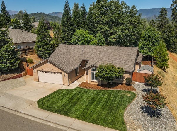 2926 Chaucer Way, Shasta Lake, CA 96019