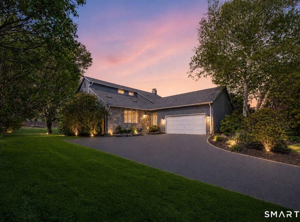 35 Margaret Drive, South Windsor, CT 06074
