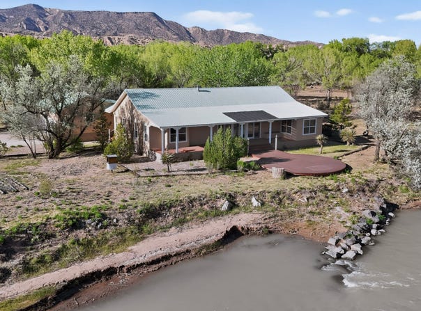 93 County Road 155, Abiquiu, NM 87510