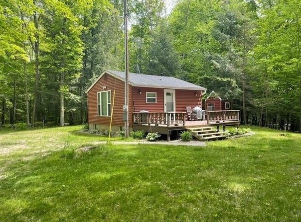 E1304 W RIVER HILL Road, IOLA, WI 54945
