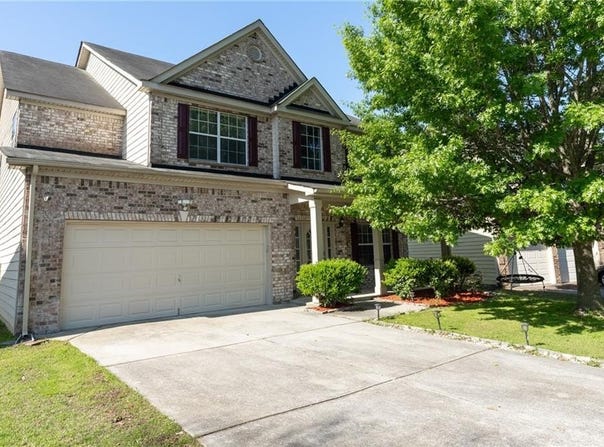 2984 Gayle Manor Lane, Snellville, GA 30078