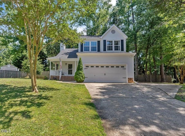 221 Antique Lace Way, Holly Springs, NC 27540