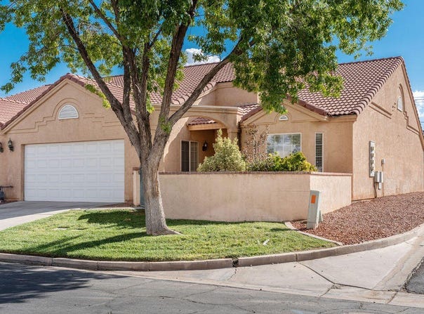 1186 E 900 S, St George, UT 84790