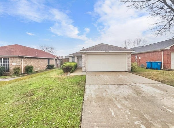 6705 Windward View Drive, Rowlett, TX 75088