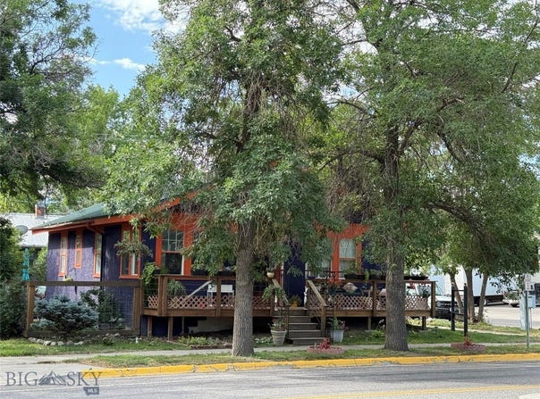 523 W Park Street W, Livingston, MT 59047