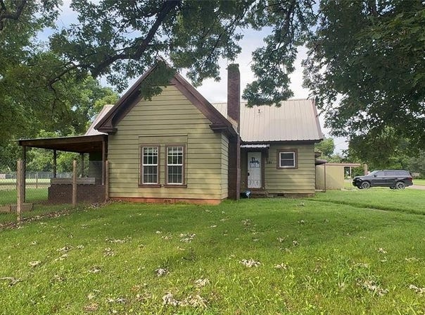 201 S Oak Street, Pauls Valley, OK 73075