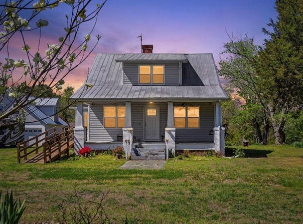 4809 Coles Point Road, HAGUE, VA 22469