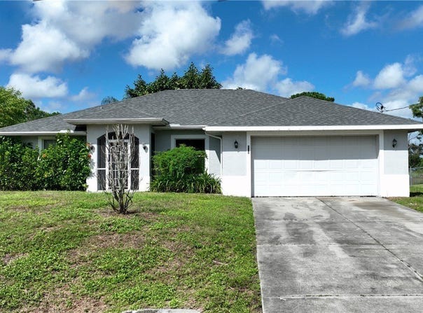528 Empire Avenue S, Lehigh Acres, FL 33974