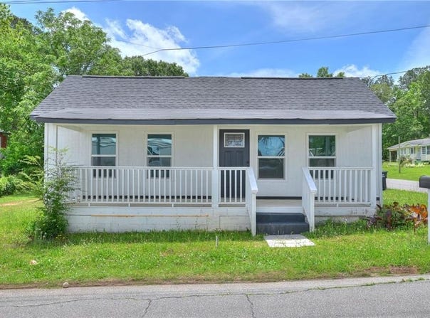 1213 MONROE AVENUE, OPELIKA, AL 36801