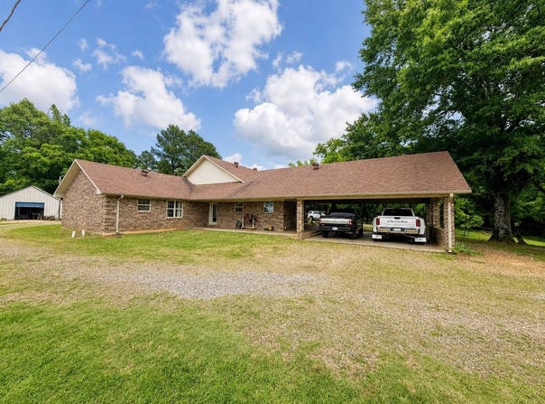 1374 Highway 317, Lockesburg, AR 71846