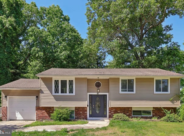 22 YALE Road, ATCO, NJ 08004