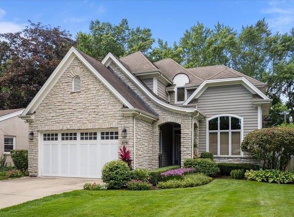 676 Deerpath Drive, Deerfield, IL 60015