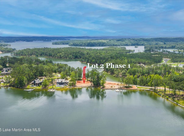 369 Luanne's Way, Alexander City, AL 35010
