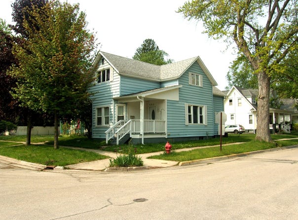 602 Fairview Avenue, Manistee, MI 49660