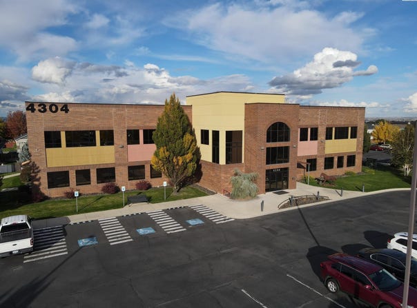 4304 W 24th, Kennewick, WA