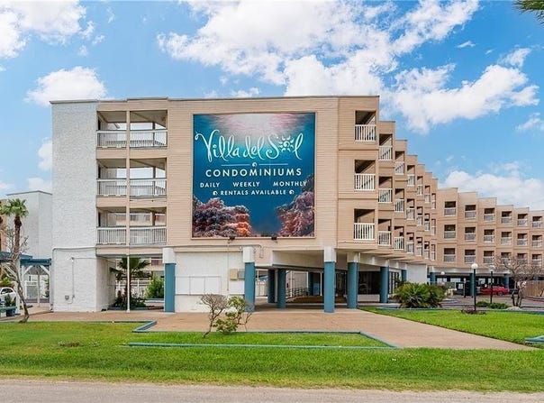 3938 Surfside Boulevard, Corpus Christi, TX 78402