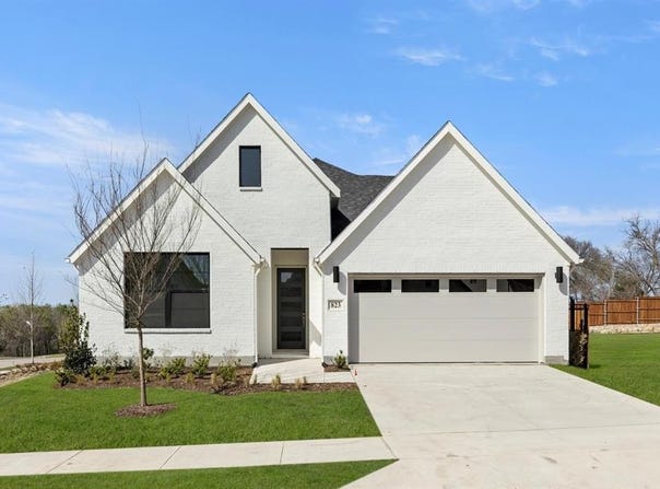 823 Stoney Bridge Way, Lavon, TX 75166
