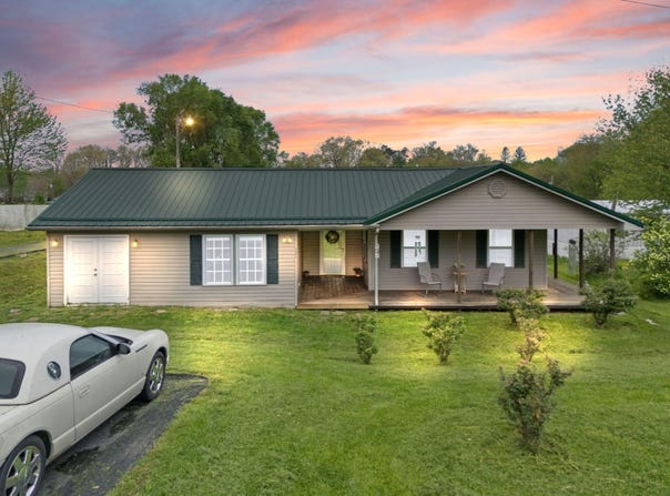 3801 Lily Road, London, KY 40744
