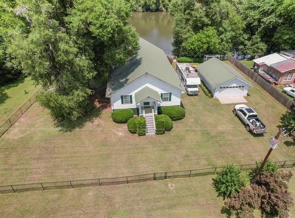 876 Boat Landing Road, Gordon, AL 36343