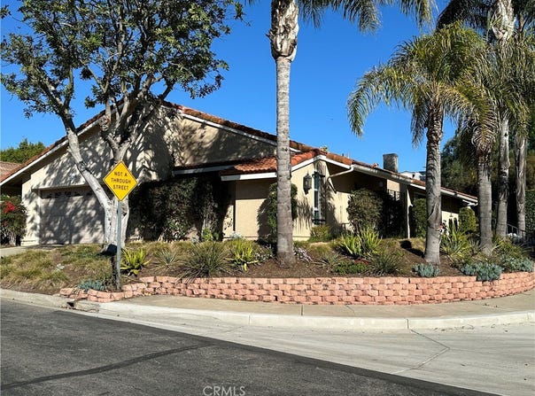 5219 Moya, Laguna Woods, CA 92637