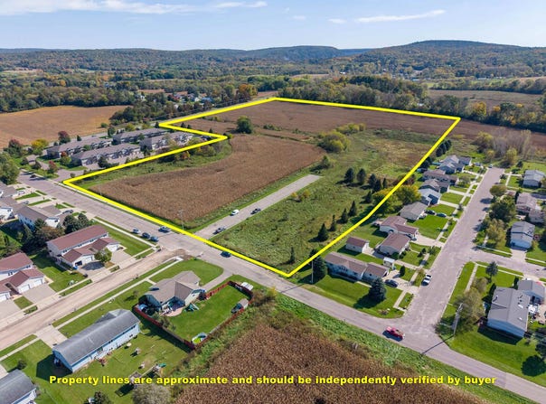Silver Dr & Mine Road, Baraboo, WI 53913