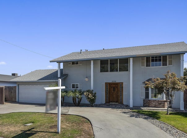 3505 W Laurel Avenue, Visalia, CA 93277