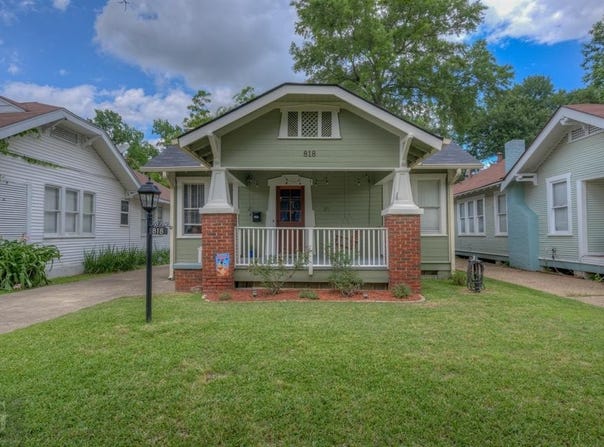 818 Elmwood, Shreveport, LA 71104
