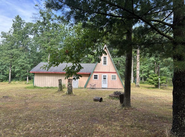 3423 S James Road, Baldwin, MI 49304