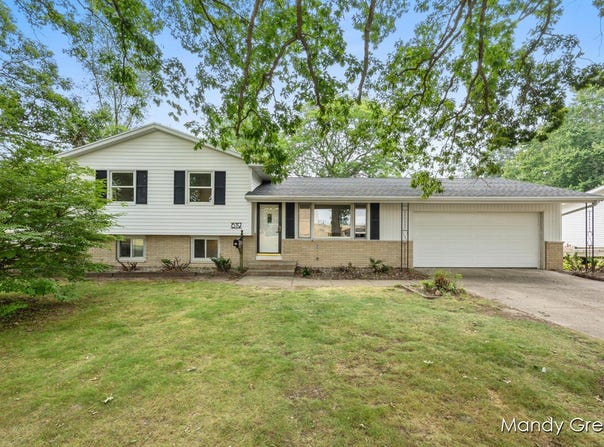 619 E Judd Street, Greenville, MI 48838