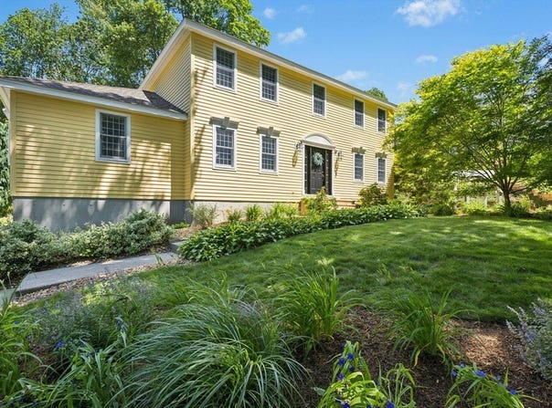 12 Bruce Street, Grafton, MA 01519