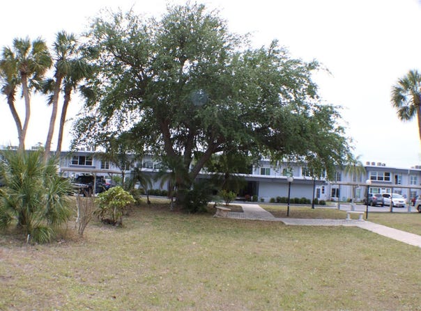21320 BRINSON AVENUE, PORT CHARLOTTE, FL 33952