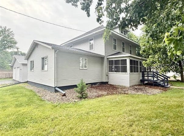280 N Oak Street, Vesta, MN 56292