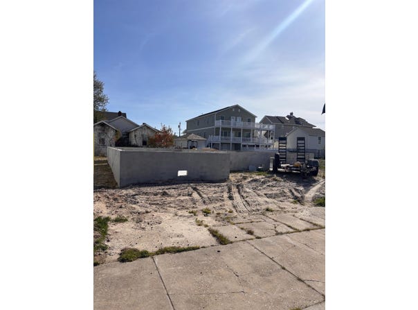 133 E 12th, North Wildwood, NJ 08260