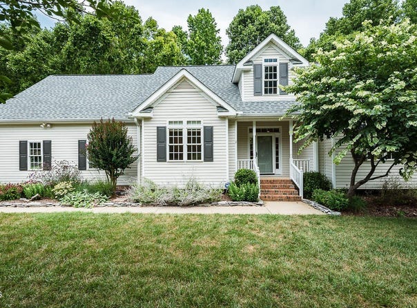 906 Stuart Drive, Mebane, NC 27302