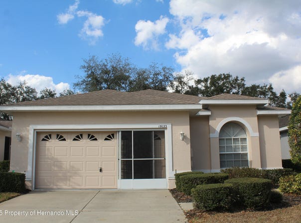 15033 Middle Fairway Drive, Spring Hill, FL 34609